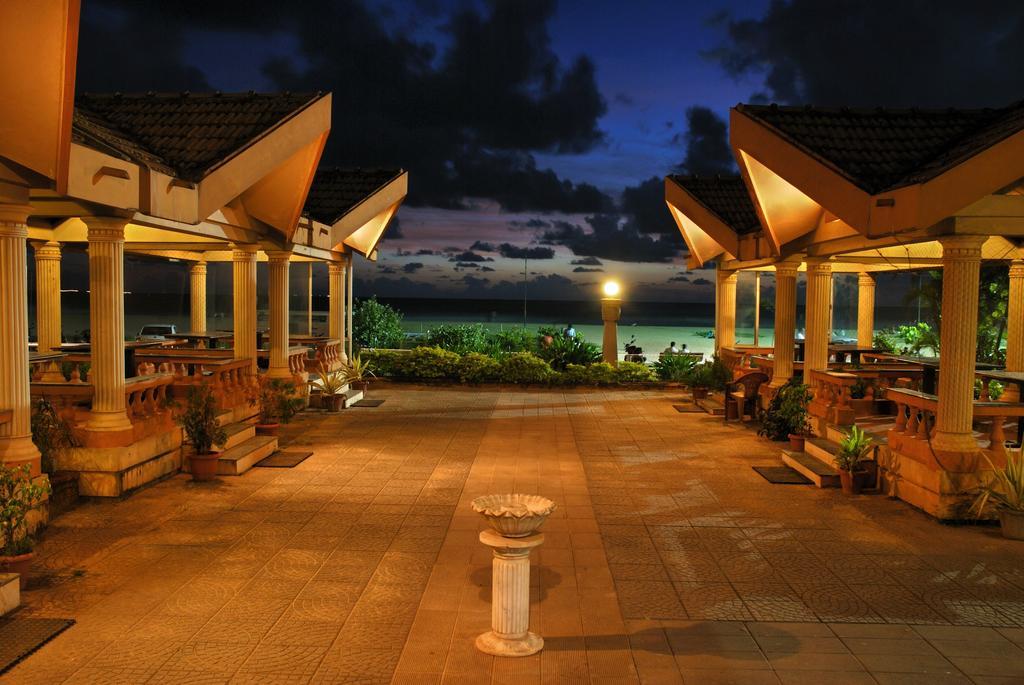 Paradise Isle Beach Resort Udupi Exterior photo